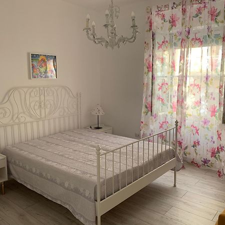 Casa Vacanze Nonna Maria มาเตรา ภายนอก รูปภาพ